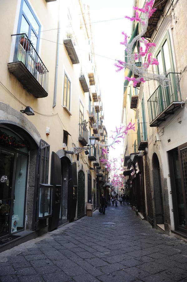 B&B Dei Mercanti Salerno Exterior photo